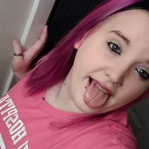 Meet your Posher, Sasha